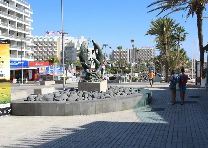 In Olympia * Playa de las Americas (Tenerife)